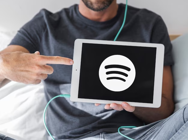 Combine playlists on Spotify
