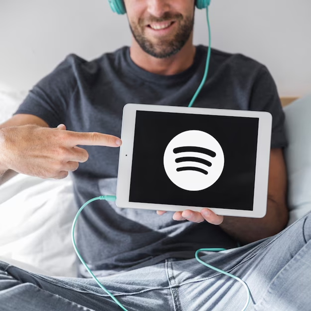 why-and-how-to-combine-playlists-on-spotify-buzz-bevy